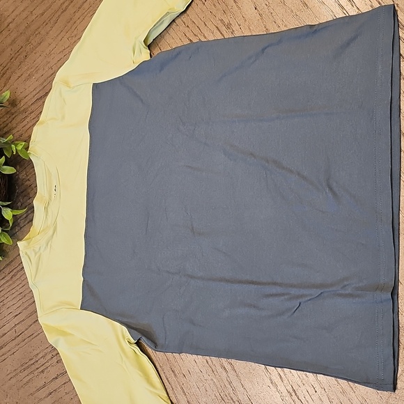 Long Sleeve Lime Green Long Sleeve Shirt Size L NWOT - Picture 1 of 9